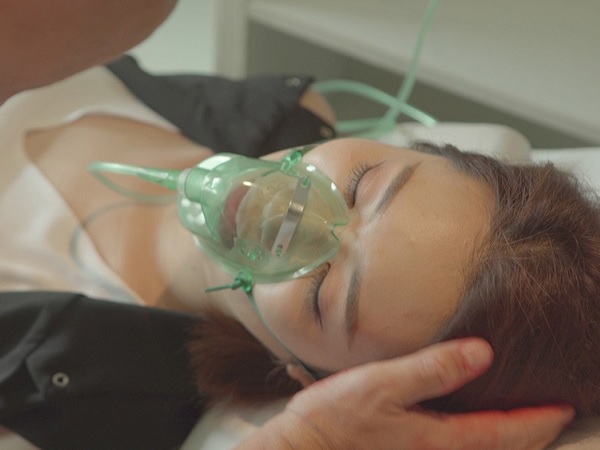 Gạo nếp gạo tẻ tập 107: Hân bị đâm trọng thương vì cứu mạng Kiệt, Hương mắc bệnh nguy hiểm?