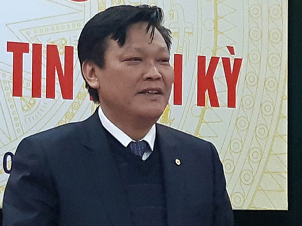 Xe công đón người nhà Bộ trưởng Công thương: 'Chúng tôi nghĩ là sơ suất'