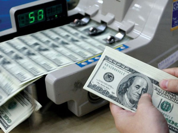 3 ngày, Ngân hàng Nhà nước mua ròng gần 700 triệu USD