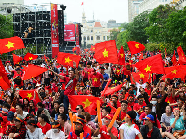 Cấm xe lưu thông trên đường Nguyễn Huệ ngày 13 và 14/1