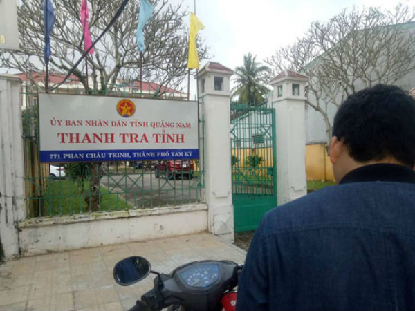 Phát hiện phó chánh Thanh tra tỉnh Quảng Nam nằm gục phía sau trụ sở