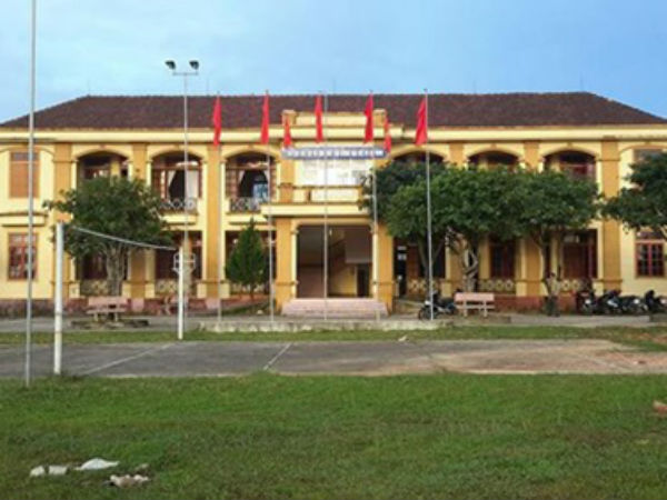 Phó chủ tịch xã nghỉ việc đi xuất khẩu lao động