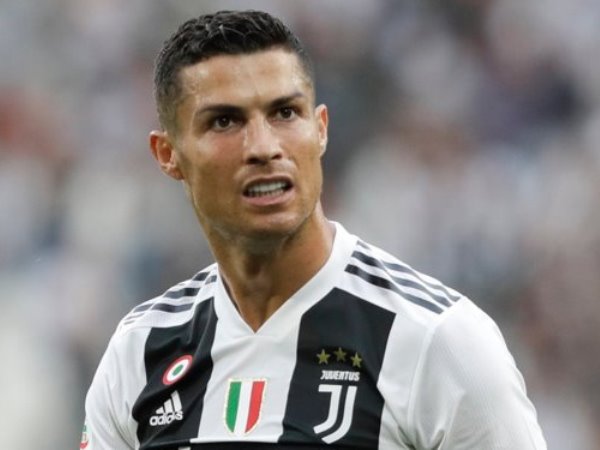 Nóng: Cảnh sát Mỹ thu thập mẫu ADN của Ronaldo để điều tra cáo buộc hiếp dâm
