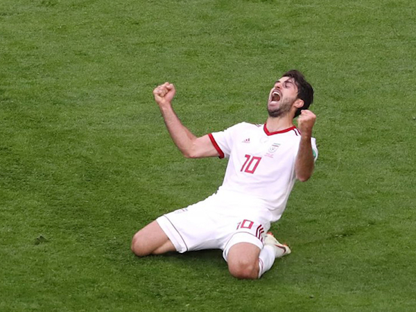 Tiền đạo Iran xem trận đấu với Việt Nam như chung kết Asian Cup