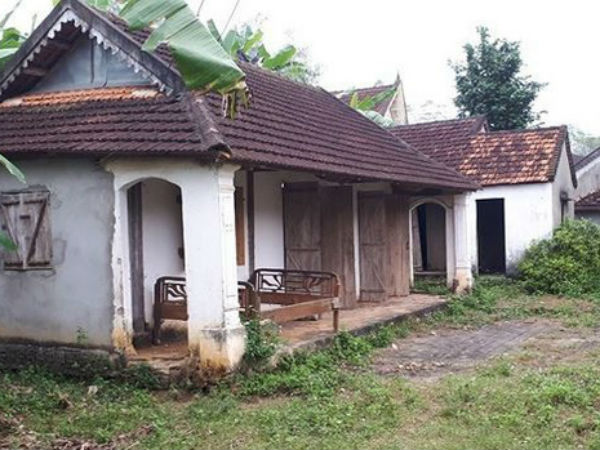 2 ngày sau khi hiếp dâm con gái 9 tuổi của bạn, 'yêu râu xanh' đến cơ quan công an đầu thú