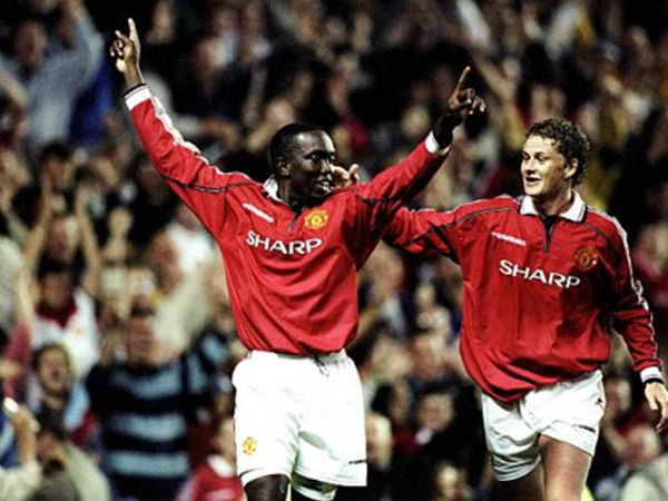 Dwight Yorke: 'Cầu thủ Việt Nam cần bỏ tâm lý tự ti nếu muốn ra sân chơi lớn'