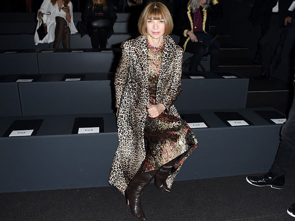 Mặc đẹp như 'yêu nữ' Anna Wintour: Không chạy theo mốt mà vẫn đẳng cấp