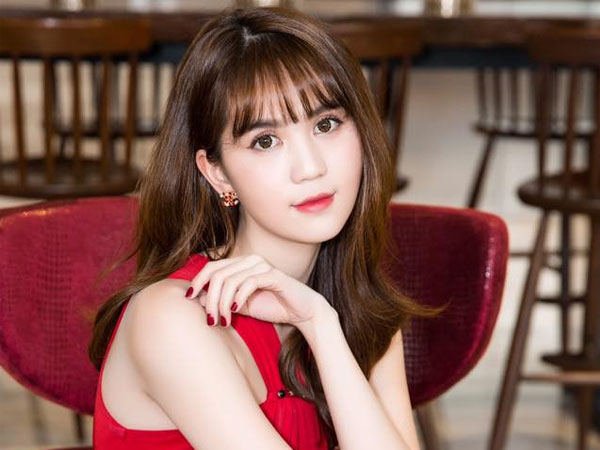 Trước thông tin đang điều hành công ty trị giá 140 tỷ, Ngọc Trinh phản ứng thế nào?
