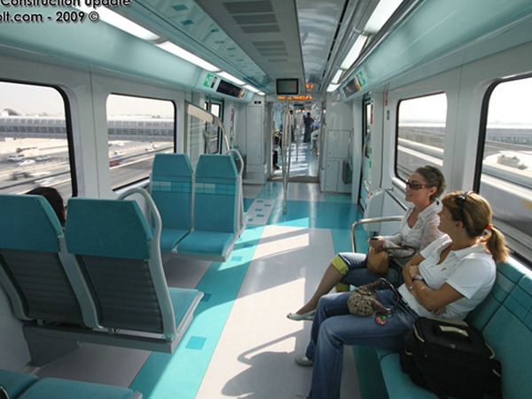 Video: Hệ thống metro không người lái dài nhất thế giới tại Dubai