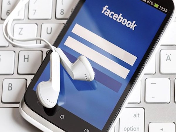 Những thứ bạn cần tránh đăng tải lên internet