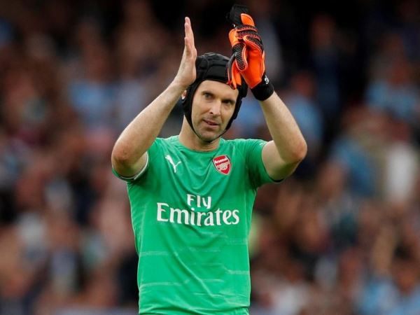 Sự nghiệp lẫy lừng của Petr Cech qua những con số