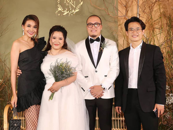 Thanh Hằng đăng ảnh đám cưới em gái Hà Anh Tuấn, dân tình lại được phen nhao nhao hỏi khó