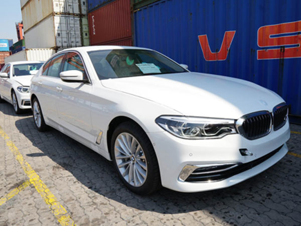 BMW series 5 về Việt Nam, nối lại cuộc đua với E-class