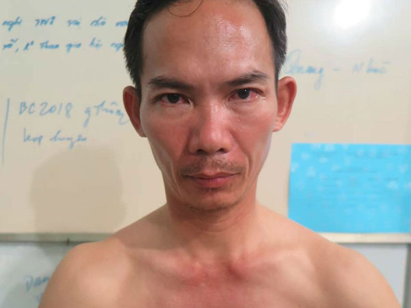 Con trai nghi tâm thần vác dao chém chết mẹ ruột