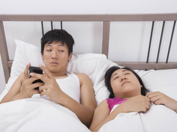 Đàn ông ngoại tình 'mãn tính' có thể bị rối nhiễu tâm lý hoặc nghiện sex
