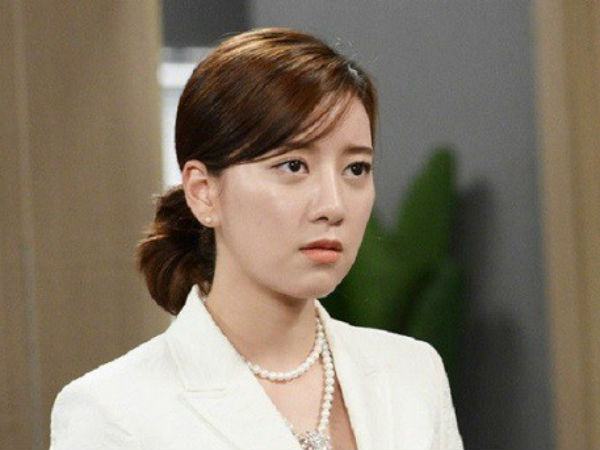 Mẹ chồng tuyên bố thẳng mặt 'nội phải hơn ngoại', con dâu liền hỏi lại một câu khiến bà nghẹn lời