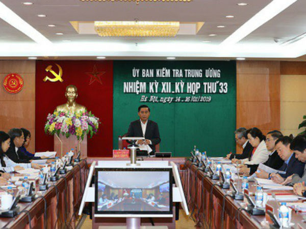 Ủy ban Kiểm tra Trung ương kỷ luật 2 cán bộ