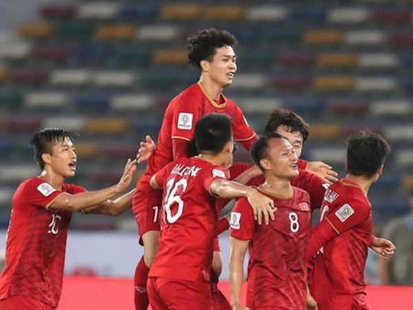 ĐT Việt Nam còn kém Jordan mấy bậc trên BXH FIFA?