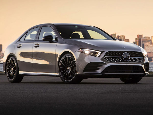 Mercedes-Benz A-Class Sedan 2019 giá từ 32.500 USD tại Mỹ