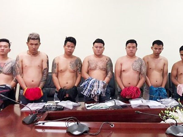 Khởi tố, bắt tạm giam nhóm giang hồ Vũ 'bông hồng'
