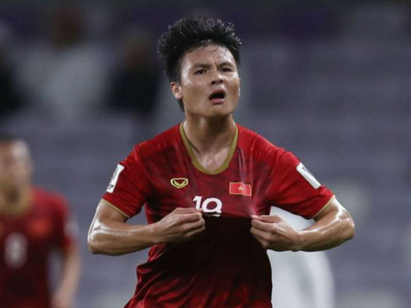 Quang Hải vào top 10 cầu thủ hay ở lượt cuối vòng bảng Asian Cup