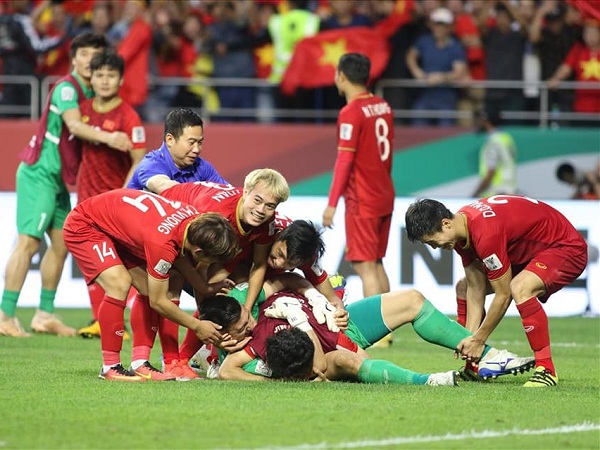 Công Phượng nói gì sau khi cùng đồng đội 'xử đẹp' Jordan tại vòng 1/8 Asian Cup 2019?