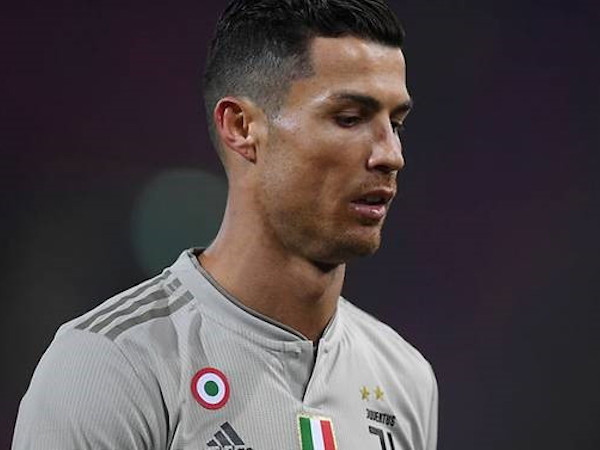 Ronaldo sẽ phải dự phiên xử trốn thuế