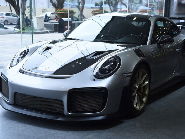 911 GT2 RS - chiếc Porsche mạnh nhất giá 22 tỷ