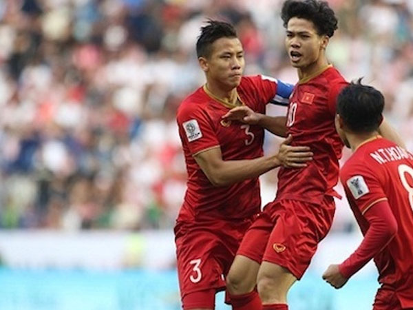 Đợt thưởng 'nóng' đầu tiên cho tuyển Việt Nam sau trận thắng Jordan