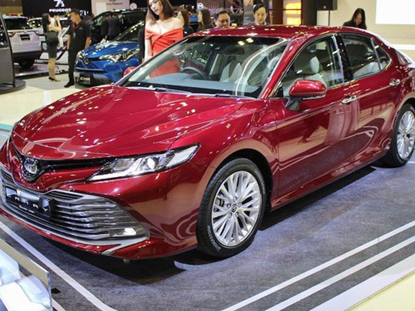 Toyota Camry 2019 rục rịch ra mắt tại Việt Nam dưới dạng nhập khẩu nguyên chiếc