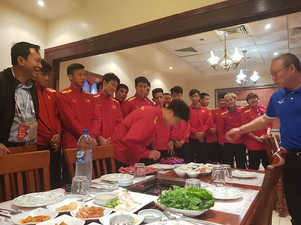 AFC 'book' lịch họp với tuyển Việt Nam về vấn đề trọng tài trước thềm tứ kết Asian Cup 2019