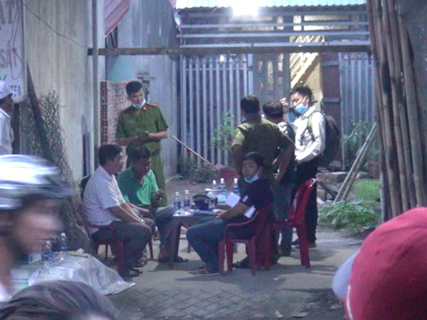 Người đàn ông bị thanh niên đâm và cứa cổ dẫn tới tử vong lúc rạng sáng ở Sài Gòn