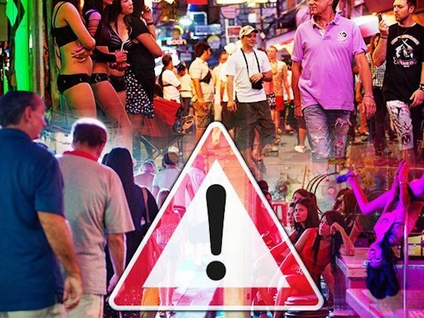 Thủ phủ tình dục Thái Lan vẫn 'đông như kiến' bất chấp lệnh cấm