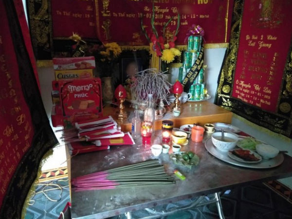 Vụ tai nạn liên hoàn ở phố Ngọc Khánh - Hà Nội: Người thân nghẹn ngào đưa cụ bà về quê an táng