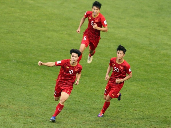 Siêu phẩm của Công Phượng lọt top 6 bàn thắng đẹp nhất vòng 1/8 Asian Cup 2019