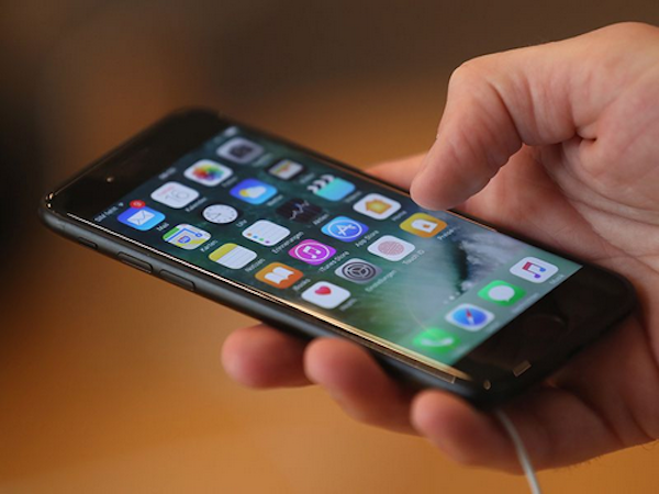Apple thừa nhận chỉ Qualcomm mới đáp ứng modem 4G cho iPhone