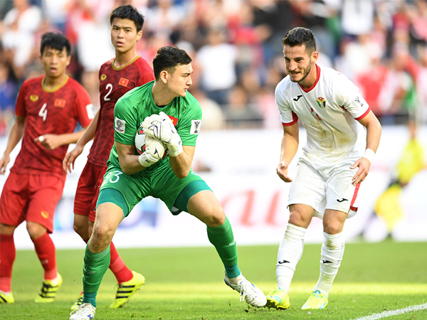 7 cầu thủ ấn tượng nhất của Việt Nam ở Asian Cup 2019