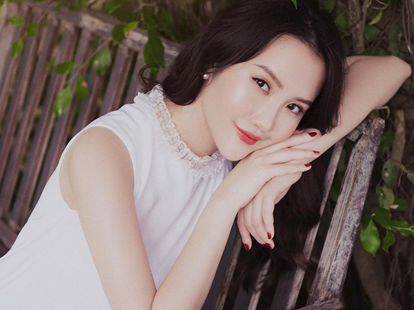 Cuối cùng Primmy Trương cũng thừa nhận đã chia tay Phan Thành ở một nơi không ai ngờ đến