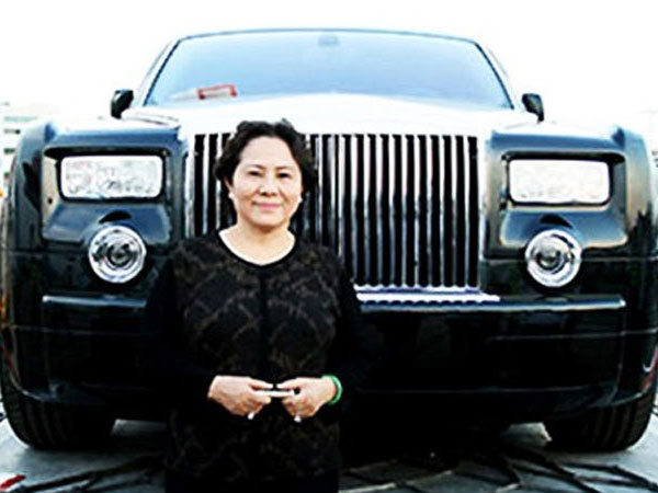 Đại gia Dương Bạch Diệp: Roll-Royce 7 số 7, đất vàng khắp Sài Thành