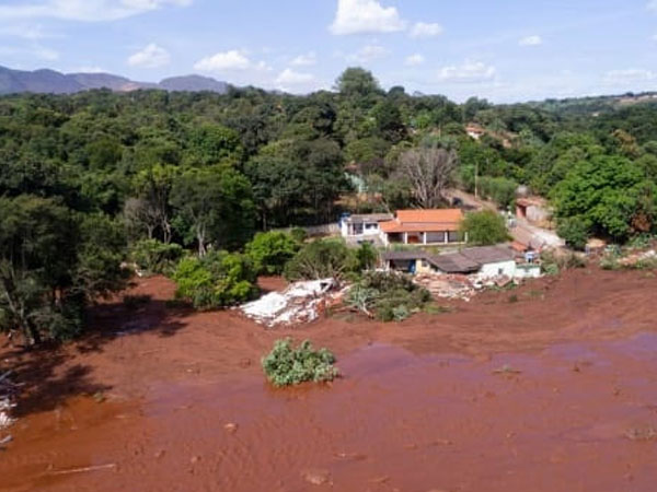 Vỡ đập ở Brazil: 7 người chết, 150 người mất tích