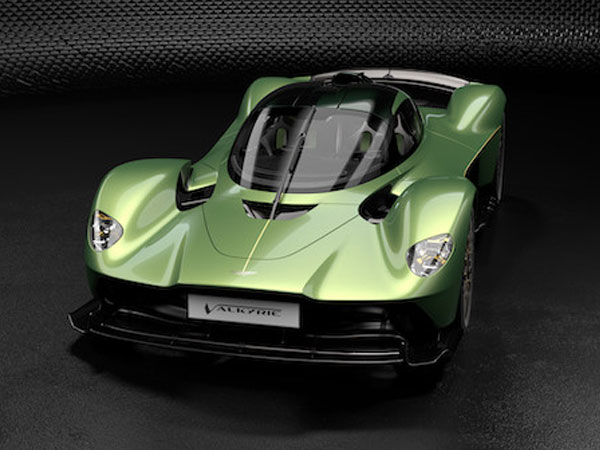 Aston Martin Valkyrie mạ vàng 24K, giá 3,3 triệu USD