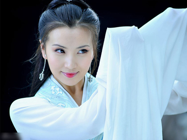 Trần Hảo: Nàng Điêu Thuyền đẹp nhất màn ảnh Hoa ngữ dù vạn người mê vẫn chỉ cần một người ở bên là đủ