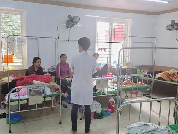 Hải Phòng: 31 trẻ em sốc phản ứng, co giật sau tiêm vắc xin Combe Five
