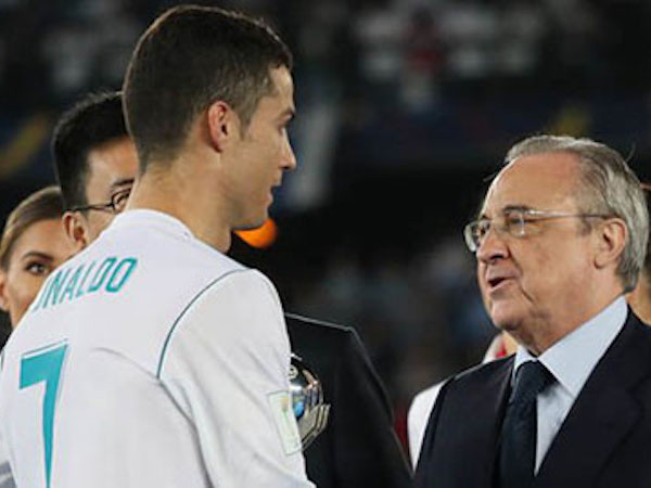 Ronaldo là người chủ động đào tẩu khỏi Real