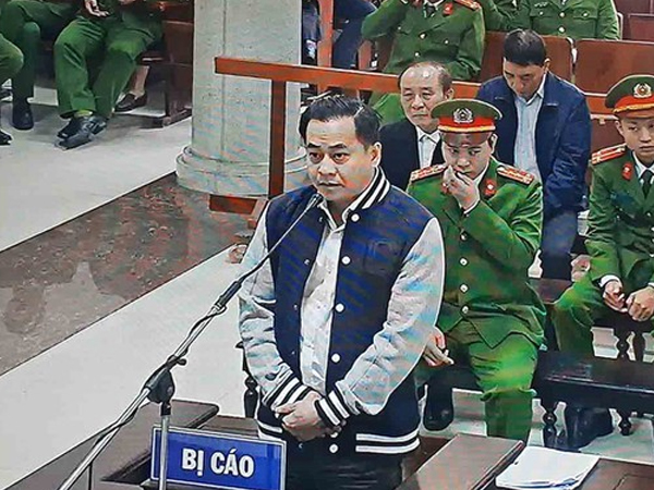 Video Phan Văn Anh Vũ: 'Bị cáo làm nhiều điều tốt cho ngành'