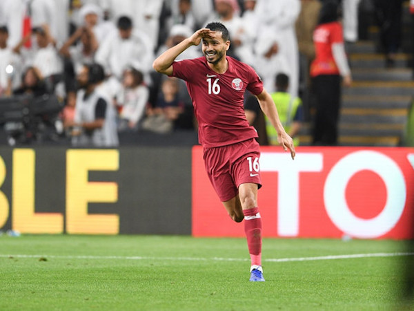 Qatar vào chung kết Asian Cup sau trận thắng áp đảo