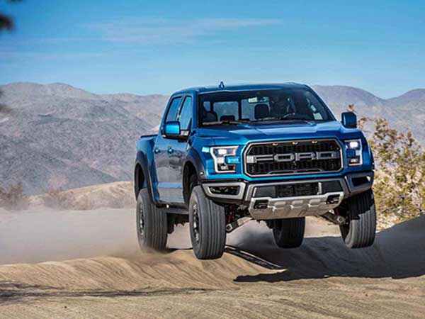 Bán tải tiền tỷ Ford F-150 Raptor sắp về Việt Nam?