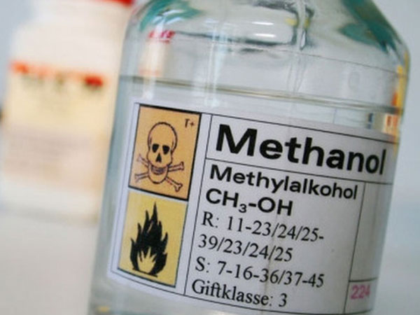 Cách kiểm tra rượu chứa methanol hay không: Đa số đàn ông đều cần, đặc biệt trong dịp Tết