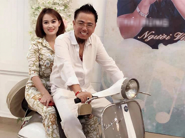 Nghệ sĩ Hồng Tơ chia sẻ về cuộc sống hôn nhân với người vợ xinh đẹp kém 23 tuổi