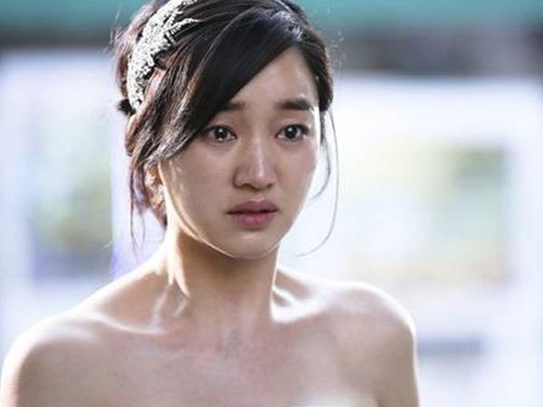 Ở nhà chồng được nửa ngày, cô dâu mới đã phải kéo va li đi ngay trong đêm tân hôn